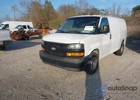 2018 Chevrolet Express 2500 Work Van from USA, damaged, VIN 1GCWGAFB0J1190480